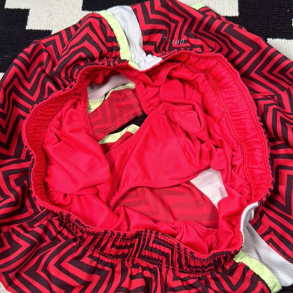 NIKE, Dri-Fit running shorts!! - Picture 8 of 14